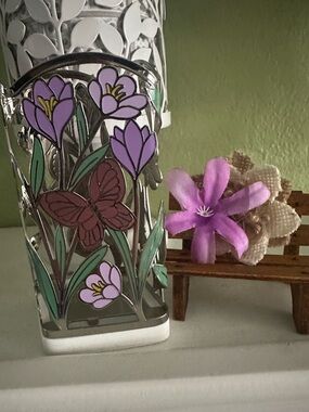 Decorative Floral Butterfly Soap Holder - Purple/Green NEW (BBW)